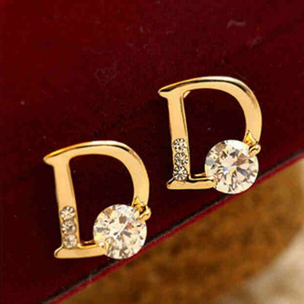 D Individuality Stud Earrings